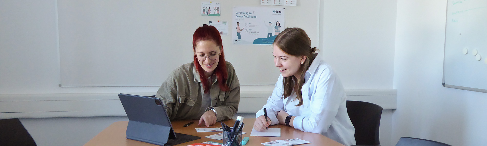 Azubis bei Juzo in Aichach organisieren Infotag für Schulabgänger