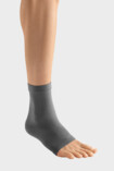 Sprunggelenkbandage JuzoFlex Malleo 717 an einem Bein