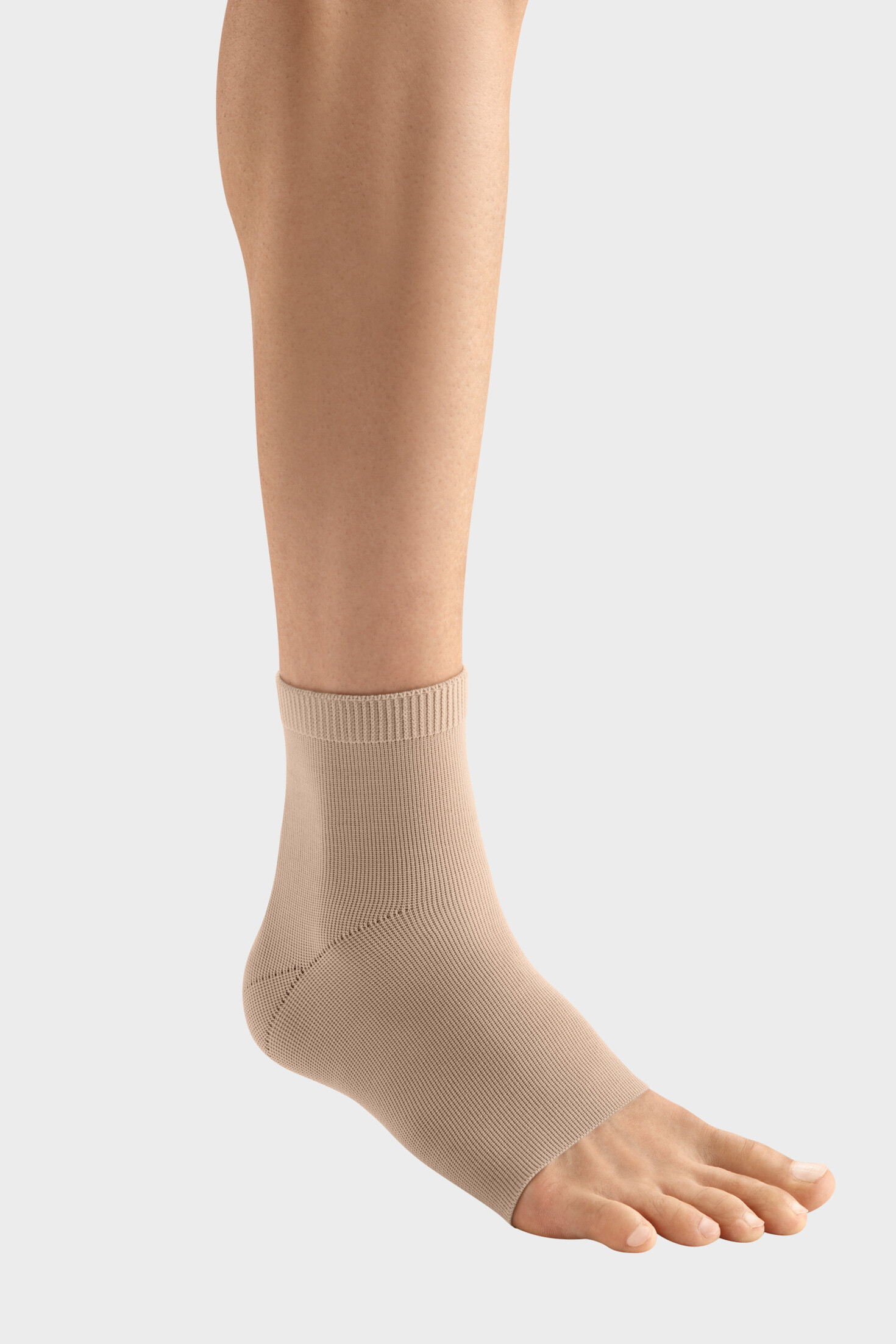 JuzoFlex Malleo 707 Sprunggelenkbandage JuzoFlex Malleo 707 an einem Bein